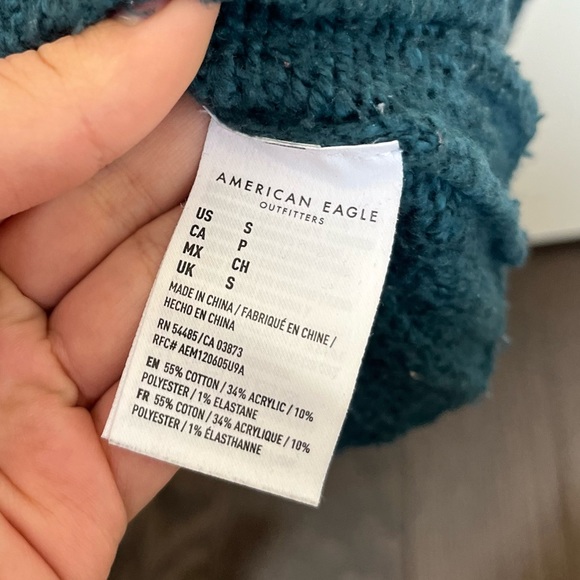 AE Extremely Soft Sweater - Picture 3 of 4